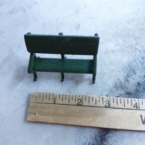 Dept. 56 Lemaxx Green Metal Park Bench